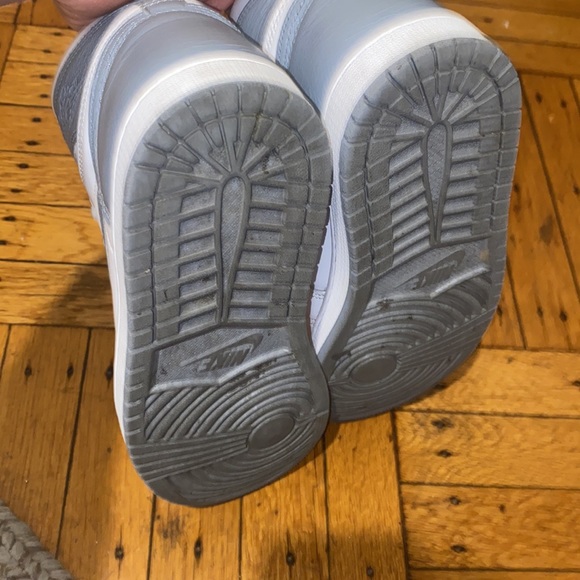 Jordan 1’s - Picture 4 of 5